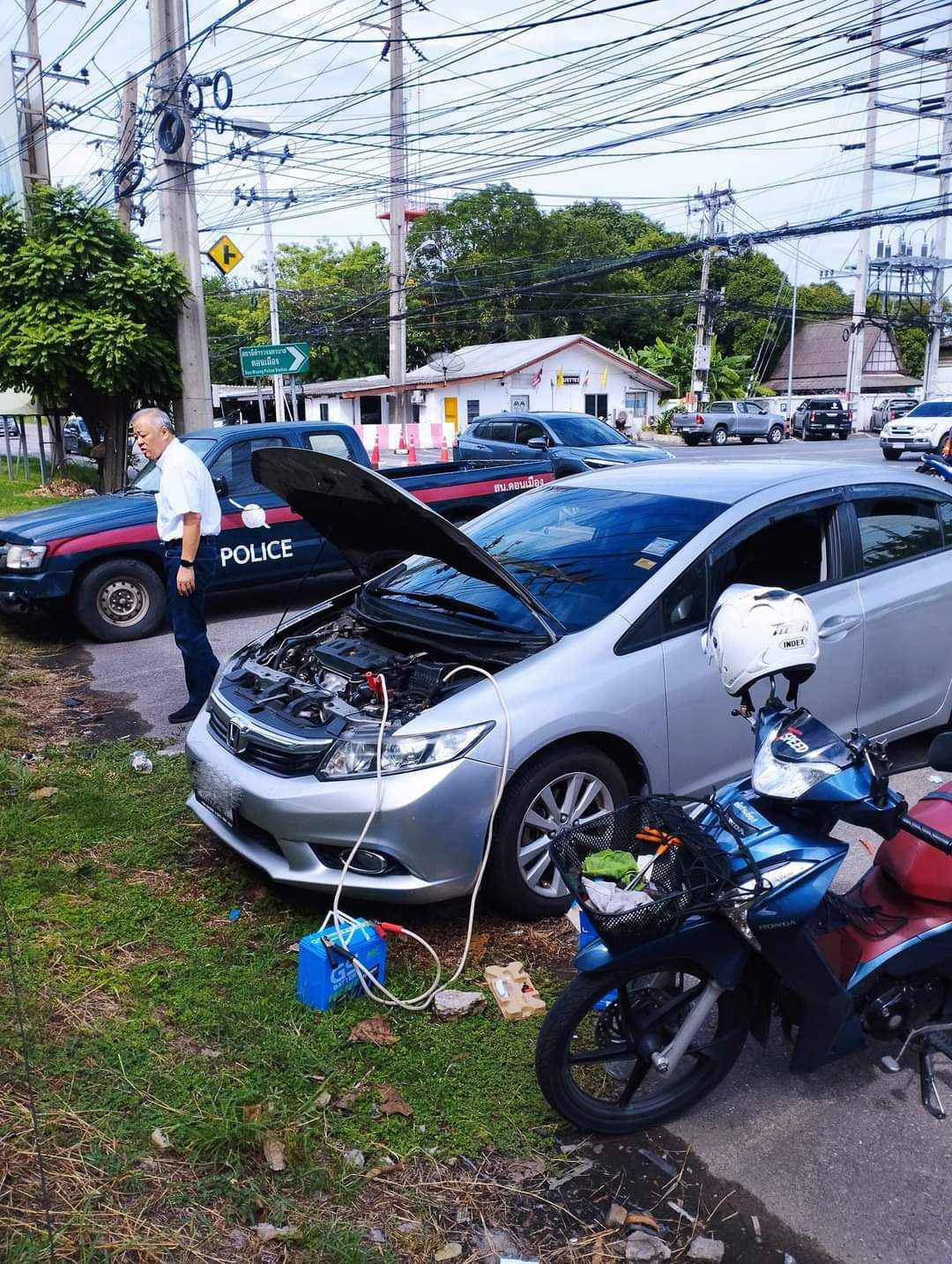 4 - https://servicebattery24hours.com | ร้านแบตเตอรี่รถยนต์บริการเปลี่ยนแบตเตอรี่ นอกสถานที่ ทั่วกรุงเทพและปริมณฑล ตลอด 24 ชั่วโมง ตรวจเช็คสภาพแบตเตอรี่ฟรี ให้คำปรึกษาโดยผู้เชี่ยวชาญด้านแบตเตอรี่รถยนต์ 4 - https://servicebattery24hours.com | ร้านแบตเตอรี่รถยนต์บริการเปลี่ยนแบตเตอรี่ นอกสถานที่ ทั่วกรุงเทพและปริมณฑล ตลอด 24 ชั่วโมง ตรวจเช็คสภาพแบตเตอรี่ฟรี ให้คำปรึกษาโดยผู้เชี่ยวชาญด้านแบตเตอรี่รถยนต์